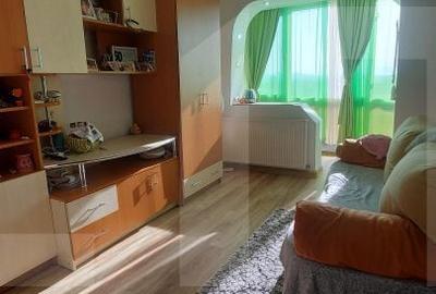 Apartament cu 3 camere decomandat în Gării - 2