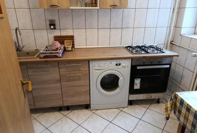 Apartament cu 2 camere semidecomandat în Drumul Taberei