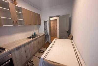 Apartament cu 2 camere decomandat, mobilat în Independenței