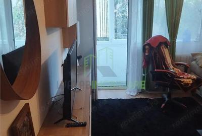 Inchiriez apartament - 2