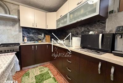 Casă cu 8 camere cu Teren 493 Mp în Dârste - 10