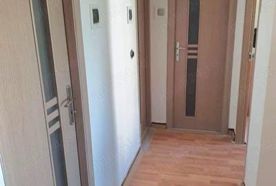 Vand apartament cu 2 camere in Tarnaveni - 8