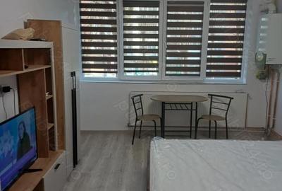 Garsonieră semidecomandată în Govândari - 2