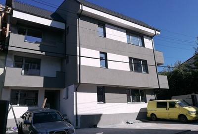 Apartament cu 3 camere decomandat în Băneasa