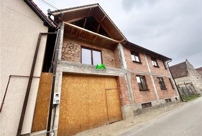 EXCLUSIVITATE! Casa individuala de vanzare 6 camere Sibiu Saliste - 2