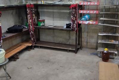 Titan, Theodor Pallady, metrou 1 Decembrie 1918, sector 3, boxa Titan, Theodor Pallady, metrou 1 Decembrie 1918, sector 3, boxa - 1