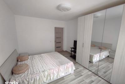 Apartament cu 3 camere semidecomandat, mobilat în 1 Mai - 6