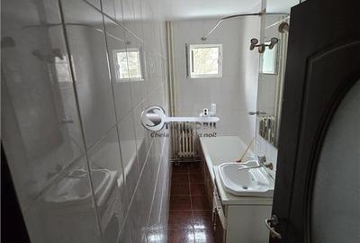 Apartament cu 3 camere semidecomandat în Mircea cel Bătrân - 2