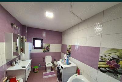 Casă cu 3 camere cu Teren 390 Mp în Bariera Vâlcii - 3
