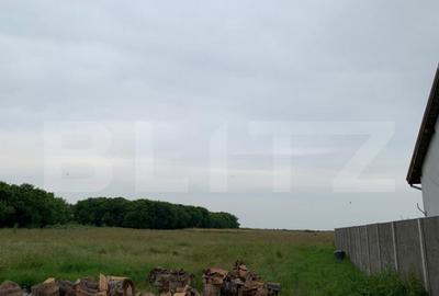 Teren de 672 mp, în Central - 9