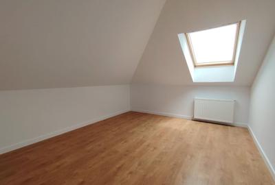 Apartament cu 4 camere semidecomandat în Florești - 4
