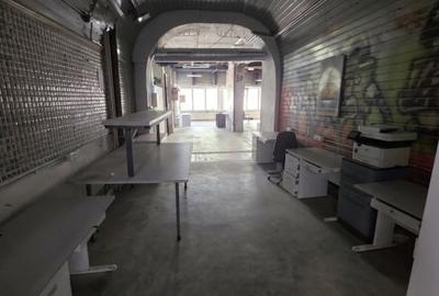 Spațiu comercial, de 227 mp, în Capitol - 10