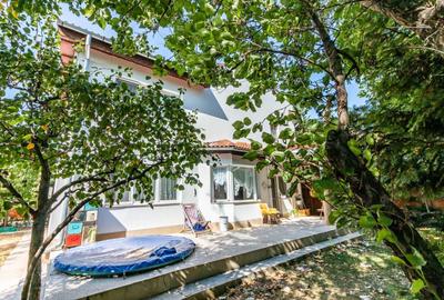 Casă individuală cu 5 camere cu Teren 400 Mp în Pipera
