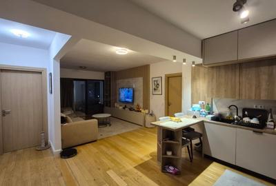 Apartament cu 3 camere semidecomandat, mobilat în Barbu Văcărescu