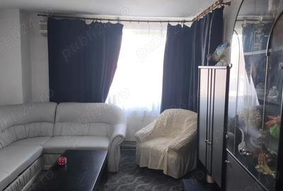 Apartament cu 5 camere decomandat în Central - 1