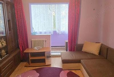 Vand apartament 2 camere in Deva, pe Al. Armatei, etaj 2, - 2
