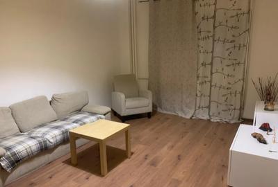 Apartament cu 2 camere decomandat în Iancului