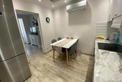 Apartament cu 2 camere decomandat în Central - 4