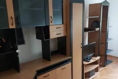 Ap decent si spatios 3 cam cu termoteca zona central Bulevard Ap decent si spatios 3 cam cu termoteca zona central Bulevard - 6