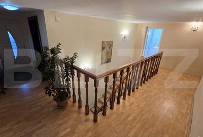 Casă cu 5 camere cu Teren 250 Mp în Central - 4