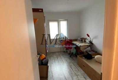 Apartament cu 4 camere în Cetate - 3