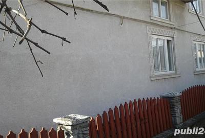 Casă cu 6 camere cu Teren 250 Mp în Capu Câmpului - 10