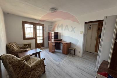 Apartament cu 2 camere semidecomandat, mobilat în Fortuna - 3