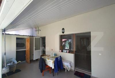 Casa 5 camere,3 bai,150mp,decomandata,P+M,2 garaje,12 km de - 2