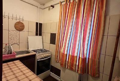 Garsonieră decomandată în Central - 4