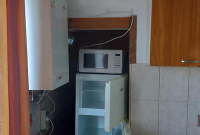 Apartament 2 camere decomandate, etaj intermediar, zona Tractorul - 5