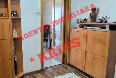 Apartament cu 4 camere decomandat în Central - 11
