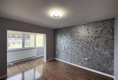 Apartament 2 camere decomandat renovat zona Carpatilor