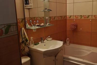 2 camere, semidecomandat, 50 mp, Mircea cel Batran, Cod 160350 2 camere, semidecomandat, 50 mp, Mircea cel Batran, Cod 160350 - 1