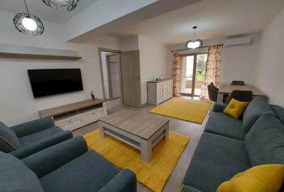 Apartament cu 2 camere decomandat în Central