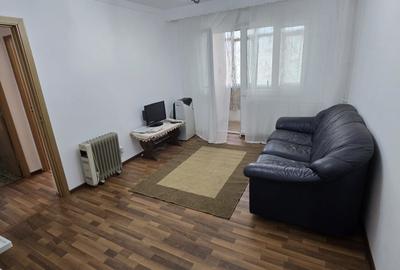Apartament cu 2 camere semidecomandat, mobilat în Central - 1