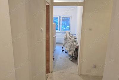 Apartament cu 2 camere decomandat în Rahova - 3