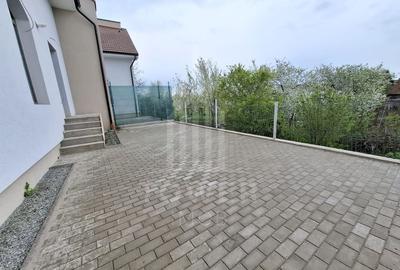 Casă cu 7 camere cu Canalizare în Șura Mică - 8