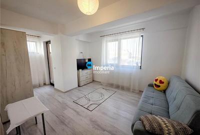 Garsonieră decomandată în Baza 3 - 2