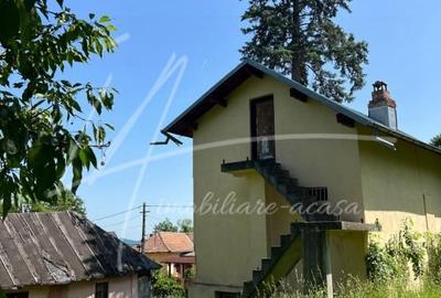 Teren intravilan cu casa- 1740 mp. in Provita de Sus-PH - 16