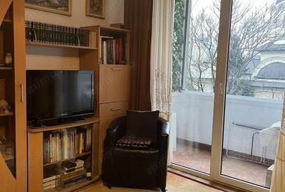 Apartament cu 2 camere semidecomandat în Ultracentral