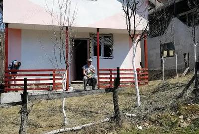 Casă cu Teren 150 Mp în Roșia Montană - 8