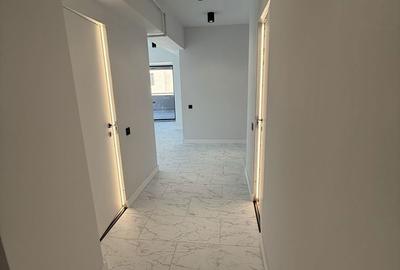 Apartament cu 4 camere decomandat în Central - 2