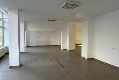 Inchiriere Spatiu Comercial 145mp, Zona Kaufland - Carei - Comision 0% chirias - 3