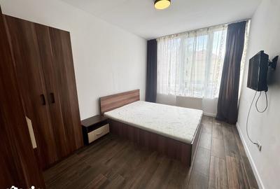 Apartament cu 3 camere semidecomandat în UTA - 8