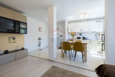 Apartament cu 3 camere semidecomandat, mobilat în 15 Noiembrie - 5