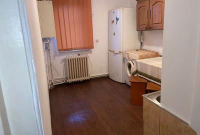 Garsonieră decomandată în Războieni - 1