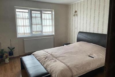 Apartament cu 3 camere decomandat în Teilor - 4