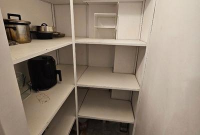 Apartament cu 3 camere în Titan - 1