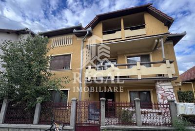 Casă individuală cu 3 camere cu Teren 240 Mp în Central - 1