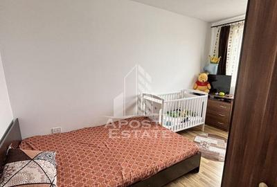 Apartament cu 3 camere semidecomandat în Girocului - 2